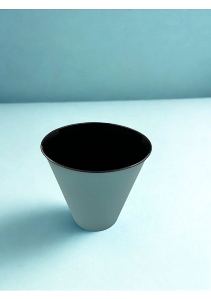 Turkuaz Renkli Şık ve Dayanıklı Çöp Kovası, Pratik Kullanım Için Ideal Seçim fiyatları