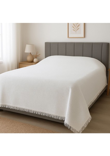 Yumuşak ve Şık Çift Kişilik Beyaz Saçaklı Waffle Pike Seti