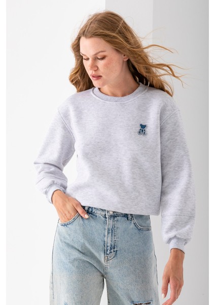 Kadın Bisiklet Yaka Taşlı Ayıcık Nakışlı 3ip Sweatshirt Gri - 2625