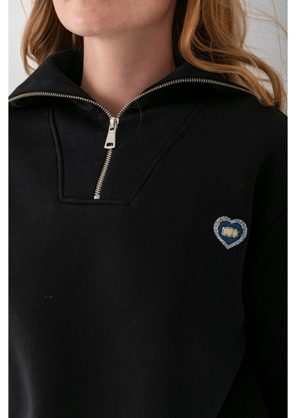 Kadın Yarım Fermuarlı Taşlı Kalp Nakışlı 3ip Sweatshirt Siyah - 2665