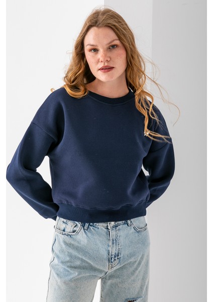 Kadın Bisiklet Yaka Kelebek Aksesuarlı 3ip Crop Sweatshirt Lacivert - 2670 fırsatları