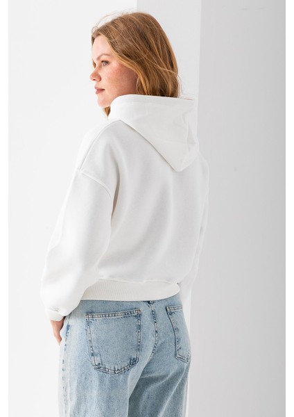 Kadın Kapüşonlu Fashion Aksesuarlı 3ip Crop Sweatshirt Beyaz - 2667