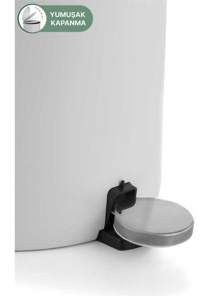 Şık Beyaz Pedallı Çöp Kovası, 5 Litre, Pratik ve Temiz Kullanım