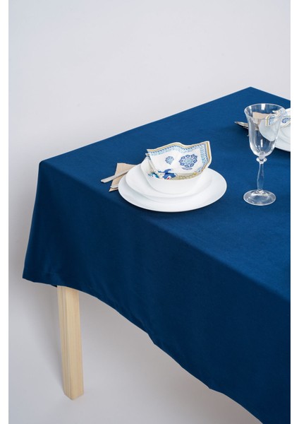 Lacivert Kadife Dokulu Süet Dertsiz Şık Masa Örtüsü fırsatları