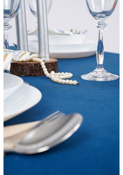 Lacivert Kadife Dokulu Süet Dertsiz Şık Masa Örtüsü