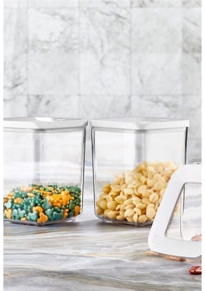 Turuncu Orta Boy 3X1000 ml Vakumlu Saklama Kabı, Sağlıklı ve Şık Saklama Çözümü