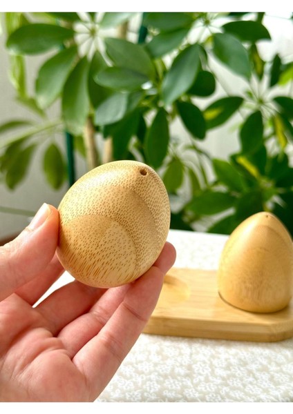 Bambu Yumurta Model Tuzluk ve Biberlik Seti, Şık ve Doğal Tasarım