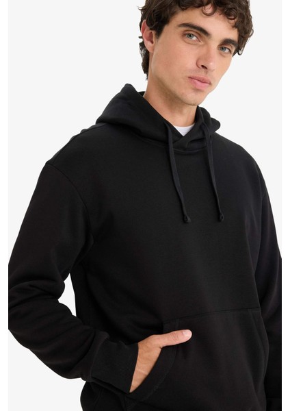 Regular Fit Kapüşonlu İçi Yumuşak Tüylü Kanguru Cepli Basic Düz Sweatshirt X8283AZ25AU fırsatları