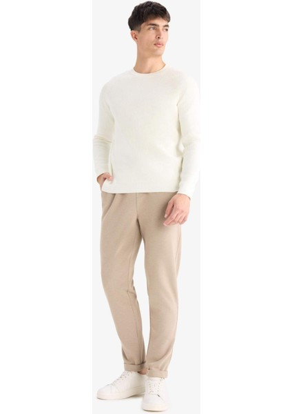 Jogger Fit Beli Bağcıklı Lastikli Esnek Kumaş Cepli Duble Paça Pantolon Y2651AZ25AU modelleri