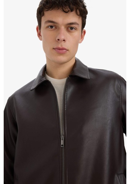 Regular Fit Gömlek Yaka Fermuarlı Cepli İç Cepli Mevsimlik Baharlık Suni Deri Ceket Mont E8888AX25AU fırsatları