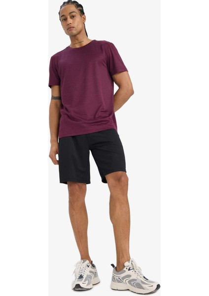 Fit Slim Fit Dar Kesim Hızlı Kuruyan Nefes Alabilen Esnek Kumaş Bisiklet Yaka Sporcu Kısa Kollu Tişört fiyatları