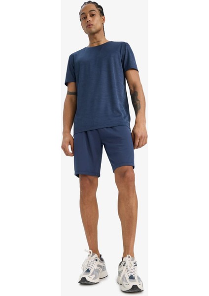 Fit Slim Fit Dar Kesim Hızlı Kuruyan Nefes Alabilen Esnek Kumaş Bisiklet Yaka Sporcu Kısa Kollu Tişört E9319AX25AU fiyatları