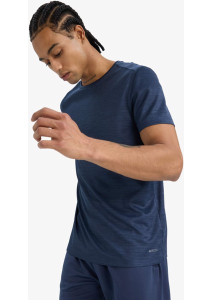 Fit Slim Fit Dar Kesim Hızlı Kuruyan Nefes Alabilen Esnek Kumaş Bisiklet Yaka Sporcu Kısa Kollu Tişört E9319AX25AU indirimleri