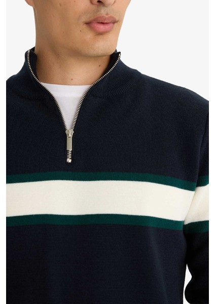 Standart Fit Dik Yaka Fermuarlı Renk Bloklu Triko Kazak Y4193AZ25WN indirimleri