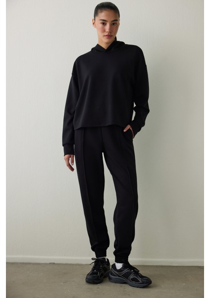 Siyah Silky Feel Kapüşonlu Slogan Baskılı Sweatshirt