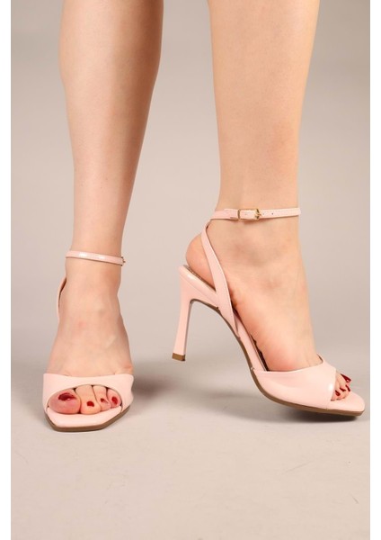 Feles Bilekten Bağlamalı Tek Bant Kadın Topuklu Ayakkabı fiyatları