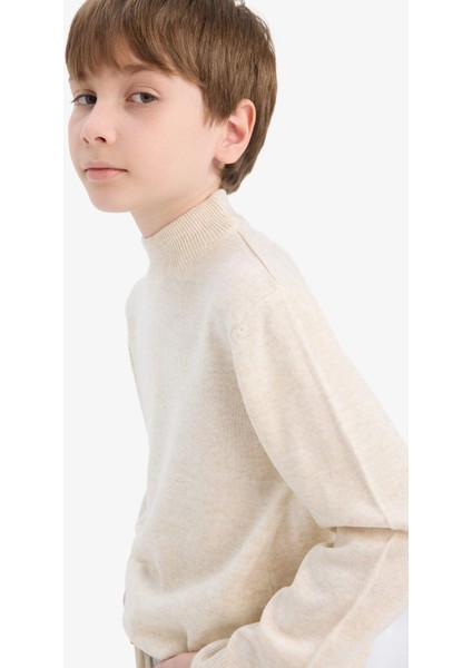 Erkek Çocuk Dik Yaka Triko Kazak F1068A825WN fırsatları