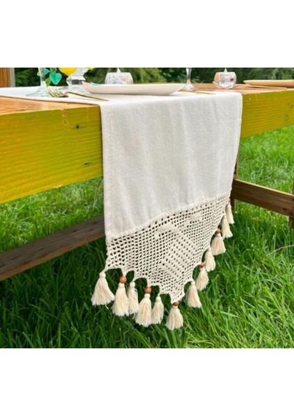 Organik Pamuklu Dantelli ve Örgü Püsküllü Çekçekli Masa Örtüsü