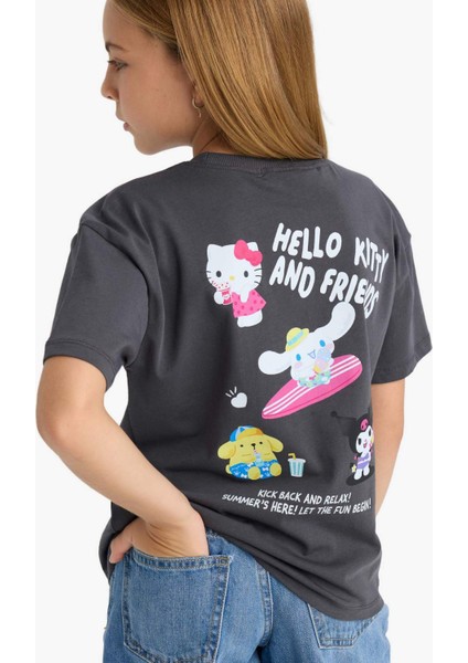 Kız Çocuk Hello Kitty Relax Fit Bisiklet Yaka Sırt Baskılı Kısa Kollu Tişört F9724A825HS