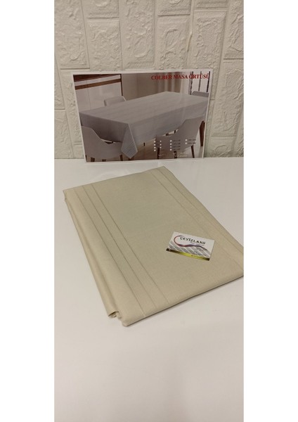 Kahverengi Masa Örtüsü, Şık ve Dayanıklı Ev Dekoru Tercihi