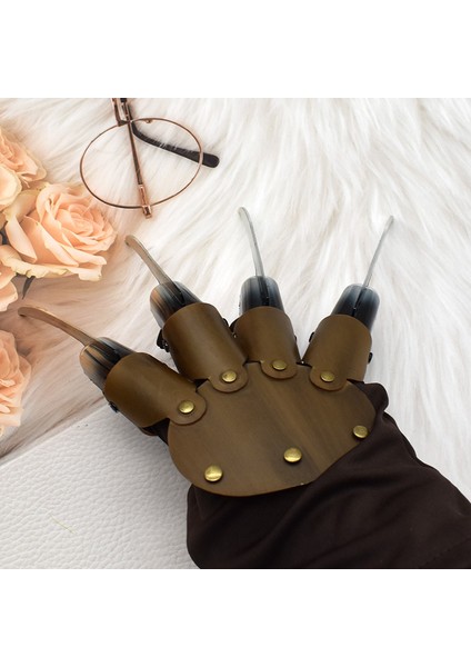 Cadılar Bayramı Wolverine Sahne Eldivenleri (Yurt Dışından) fiyatları