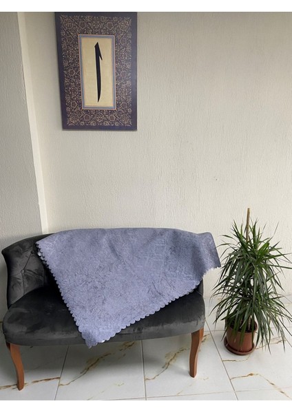 Gri Süngerli Kaymaz Koltuk Örtüsü - Konforlu ve Şık Çekyat Koruma