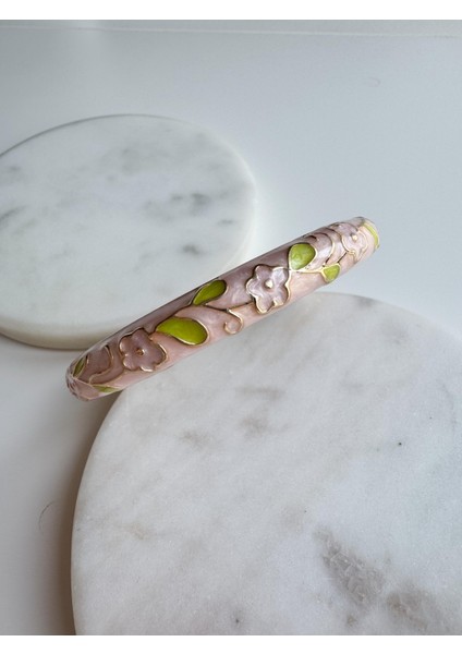 Mineli Çiçekli Bileklik fiyatları