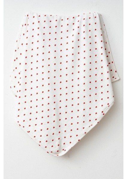 Kırmızı Kalpli Pamuklu Bebek Battaniyesi 80X90 Cm, Yumuşak ve Doğal Konfor Sağlar modelleri