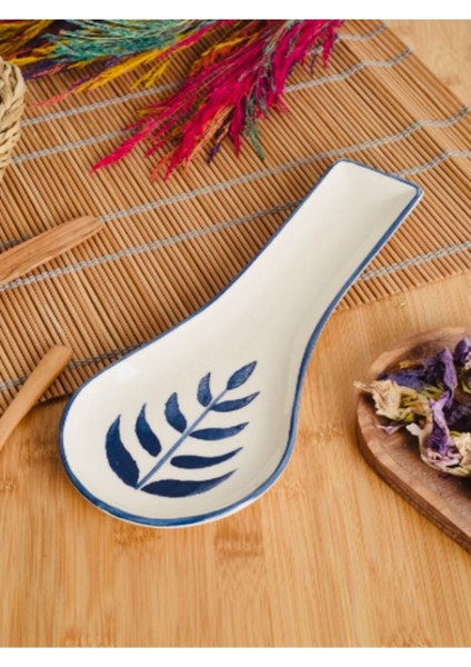 Mavi Seramik Damla Yaprak Desenli Tezgah Üstü Kaşık Altlığı