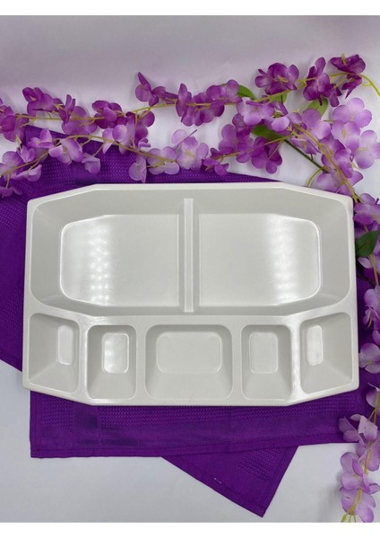 7 Bölmeli Beyaz Polikarbon Kahvaltı Tabağı, 24X35 Cm, Sunum Için Uygun modelleri