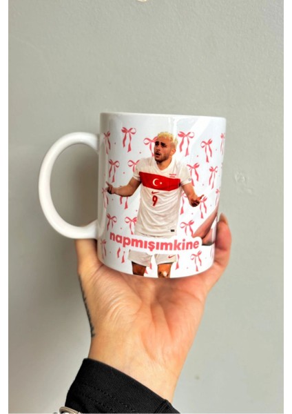 Beyaz, Şık ve Sevimli Kupa - Hediye ve Günlük Kullanım Için Mükemmel Seçim