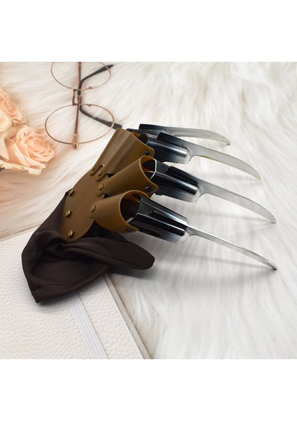 Cadılar Bayramı Wolverine Sahne Eldivenleri (Yurt Dışından) modelleri