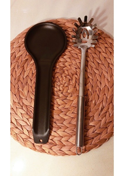 2'li Set Metal Kaşık Altlığı ve Makarna Kepçesi, Şık ve Dayanıklı Tasarım, Siyah Renk