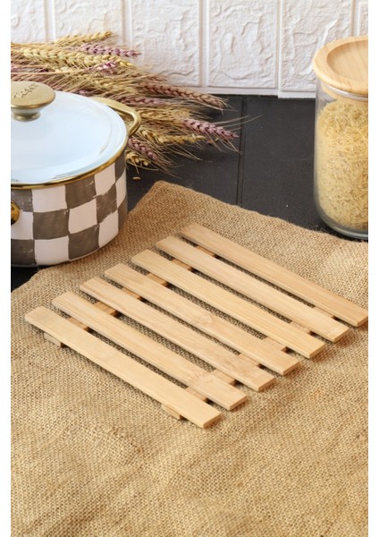 Kare Kahverengi Nihale, Şık ve Dayanıklı Ev Dekorasyonu Aksesuarı