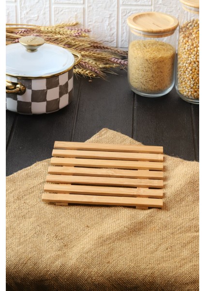 Kare Kahverengi Nihale, Şık ve Dayanıklı Ev Dekorasyonu Aksesuarı