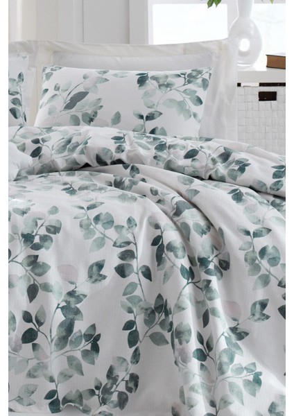 Yeşil ve Baskılı Pike Tek Kişilik Rahat ve Şık Yatak Örtüsü fiyatları