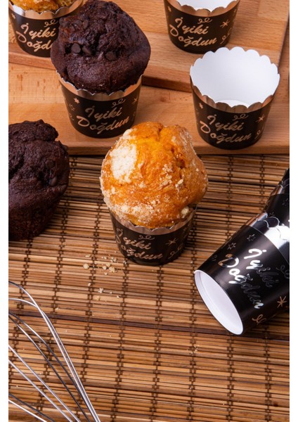 Yaldızlı Siyah 12'li Kek Kalıbı, 6.5x5 Cm, Dayanıklı ve Şık Mutfak Gereci modelleri