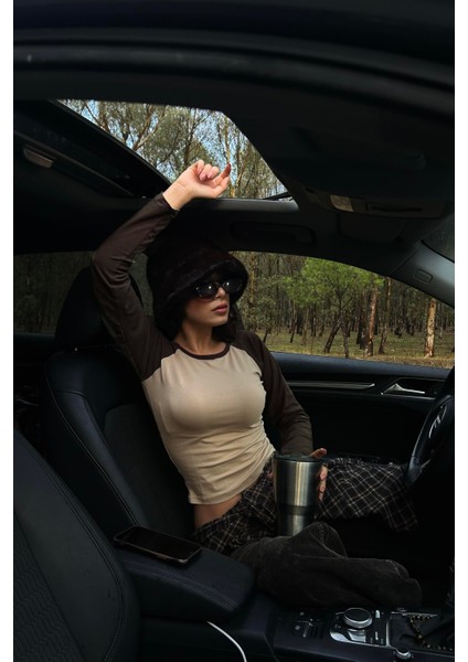 Kahverengi Raglan Kollu Bej Basic Y2K Uzun Kollu Crop fiyatları