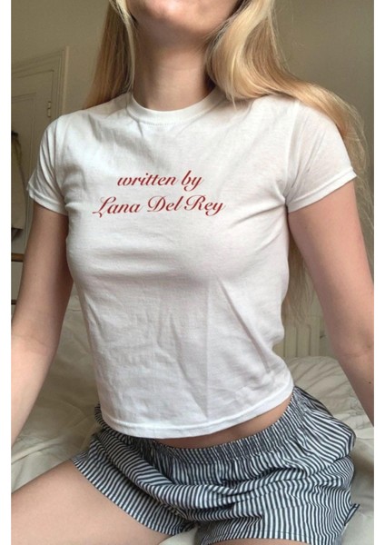 Beyaz Written By Lana Del Rey Kısa Kollu Crop