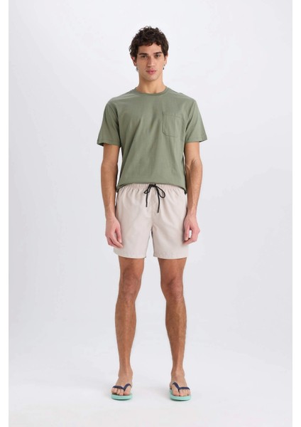 E0993 Bej Regular Fit Kısa Boy Yumuşak Tuşeli Deniz Şortu fiyatları