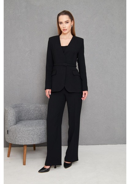 Kemerli V Yaka Takım Siyah