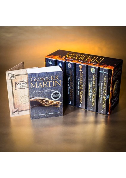 A Game Of Thrones: The Story Continues. 7 Volumes Boxed Set (A Song Of Ice And Fire) - George R. R. Martin indirimleri