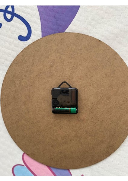 Best Friends Kuromi Duvar Saati fırsatları