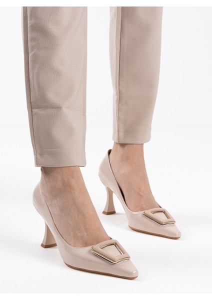 Nora Kadın Bej Rugan Ayakkabı modelleri