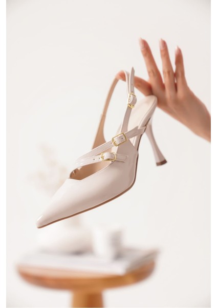 Lenora Kadın Bej Rugan Topuklu Ayakkabı