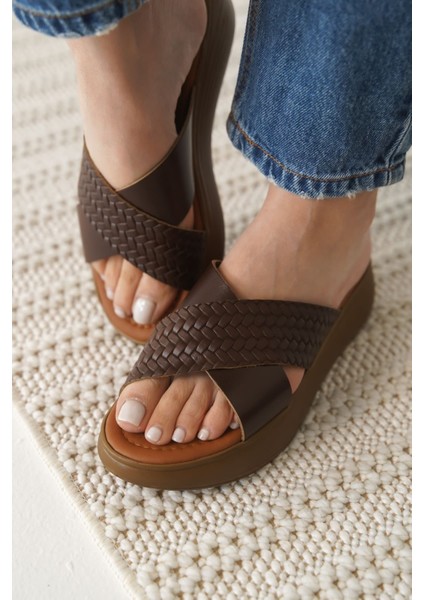 Fayn Acı Kahve Hakiki Deri Terlik modelleri