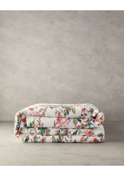 Pembe Çift Kişilik Yatak Örtüsü Şık ve Rahat Tasarım modelleri