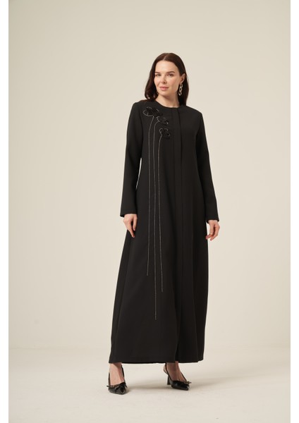 Si̇yah Swarovski̇ Taşlı Su Yolu Çi̇çek Desenli̇ Gi̇zli̇ Fermuarlı Ferace 6173-25 Siyah fırsatları