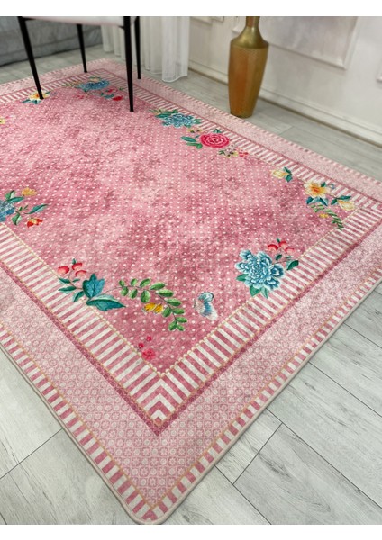 Pembe Renkli Zemin Gül Desenli Kaydırmaz Halı fiyatları