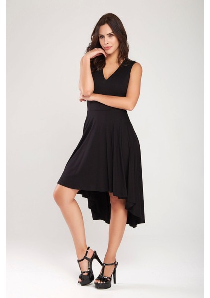 Siyah V Yaka Hareketli Etek Detay Asimetrik Kesim Elbise 24L7546 fiyatları